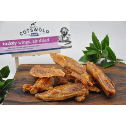 COTSWOLD RAW TURKEY WINGS, AIR DRIED 250G PACK